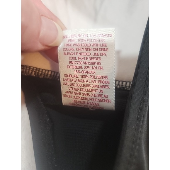 Merona‎ Black/White One Piece Swimsuit sz S Flattering Lines Halter Neckties - Picture 7 of 7